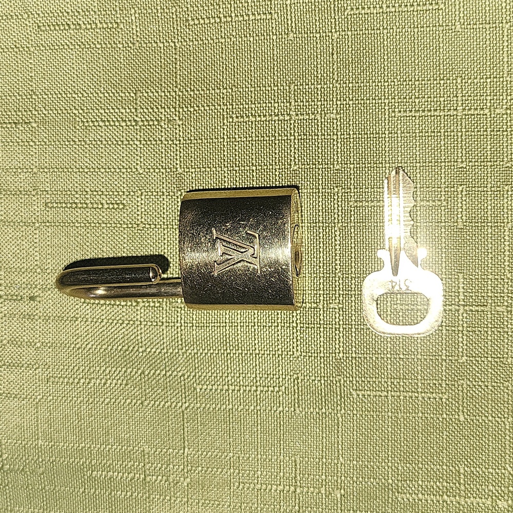 Louis Vuitton Vintage Gold Lock and Key Set #314 - Picture 3 of 5
